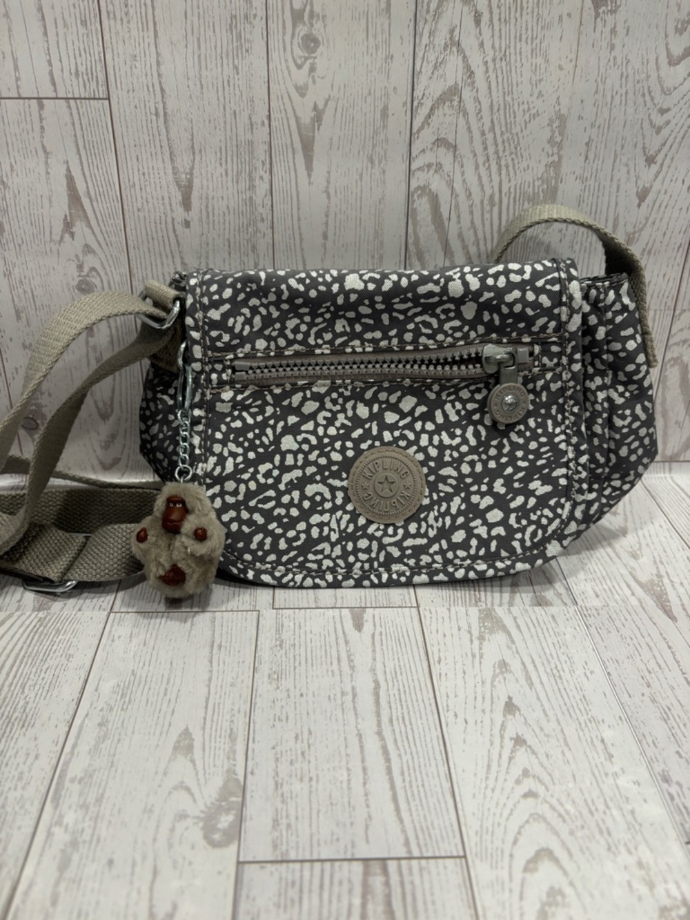 Kipling Sabian Printed Gray and Cream Crossbody Mini Bag